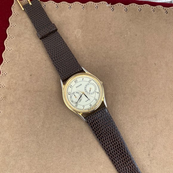 Vintage 2 Tone Gold and Silver Pulsar 12 Hour Watch 2 Sub Dials Day and Date - Picture 4 of 8